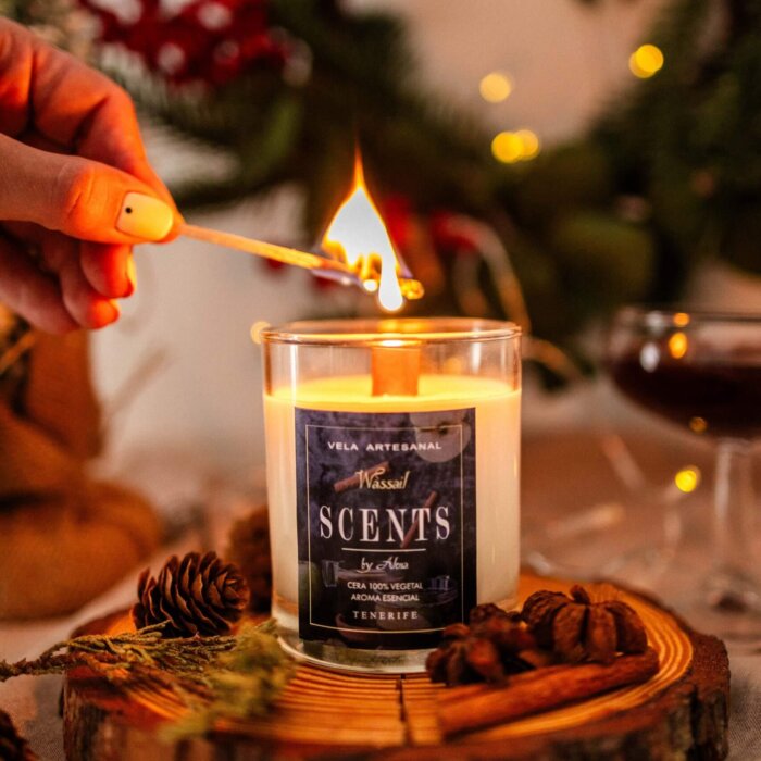 Alternative view of Vela mediana 150 ml Vino Caliente de Navidad